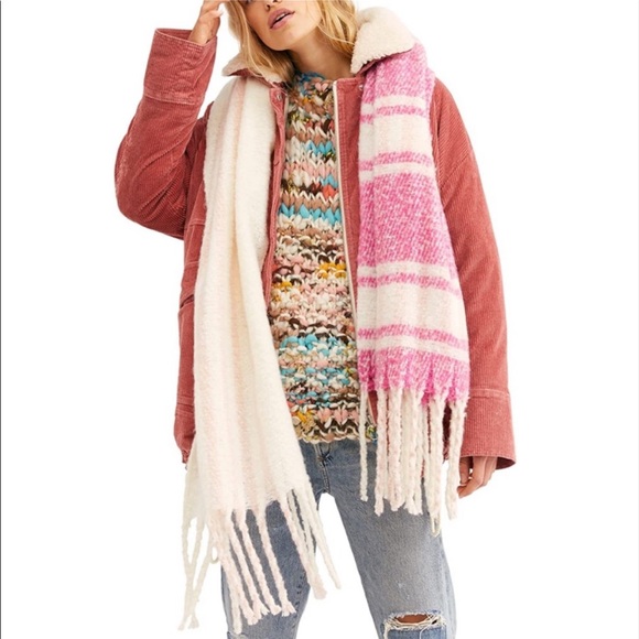 Free People Gemini Plaid Blanket Scarf Petal NWT - Picture 1 of 3